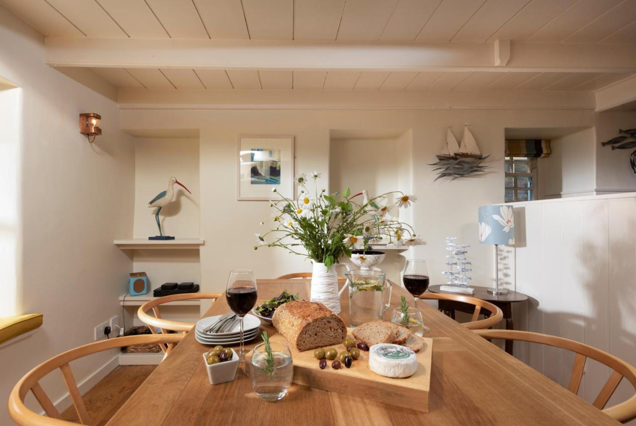 Navas Nook Falmouth
